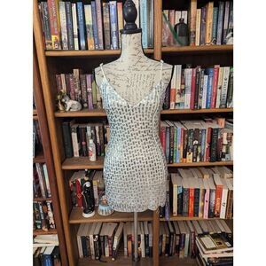 Brand New Hours Women’s Small Silver Rhinestone Embellished Party Dress New Year